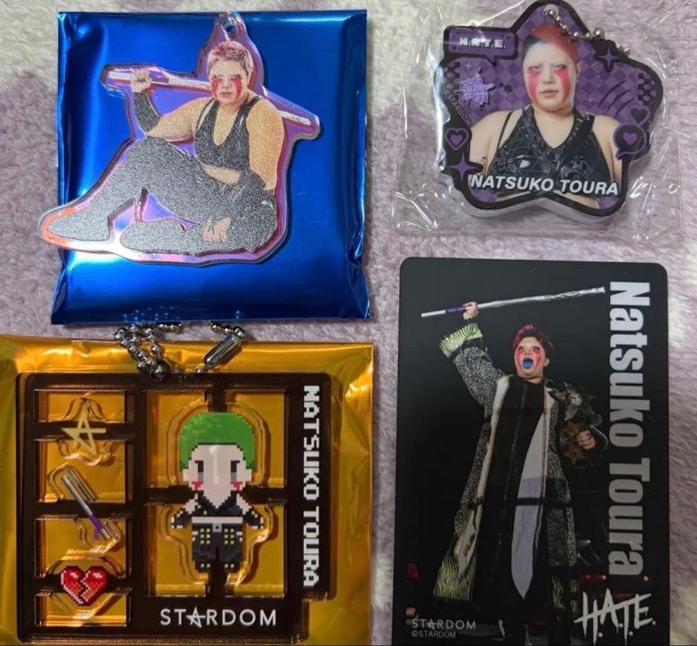 STARDOM Acrylic Keyholder Natsuko