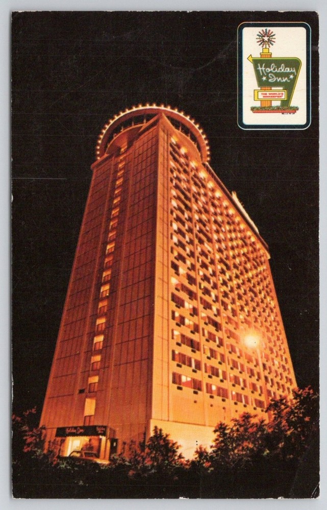 Vintage Holiday Inn Hollywood CA Postcard - Night View, Curteichcolor