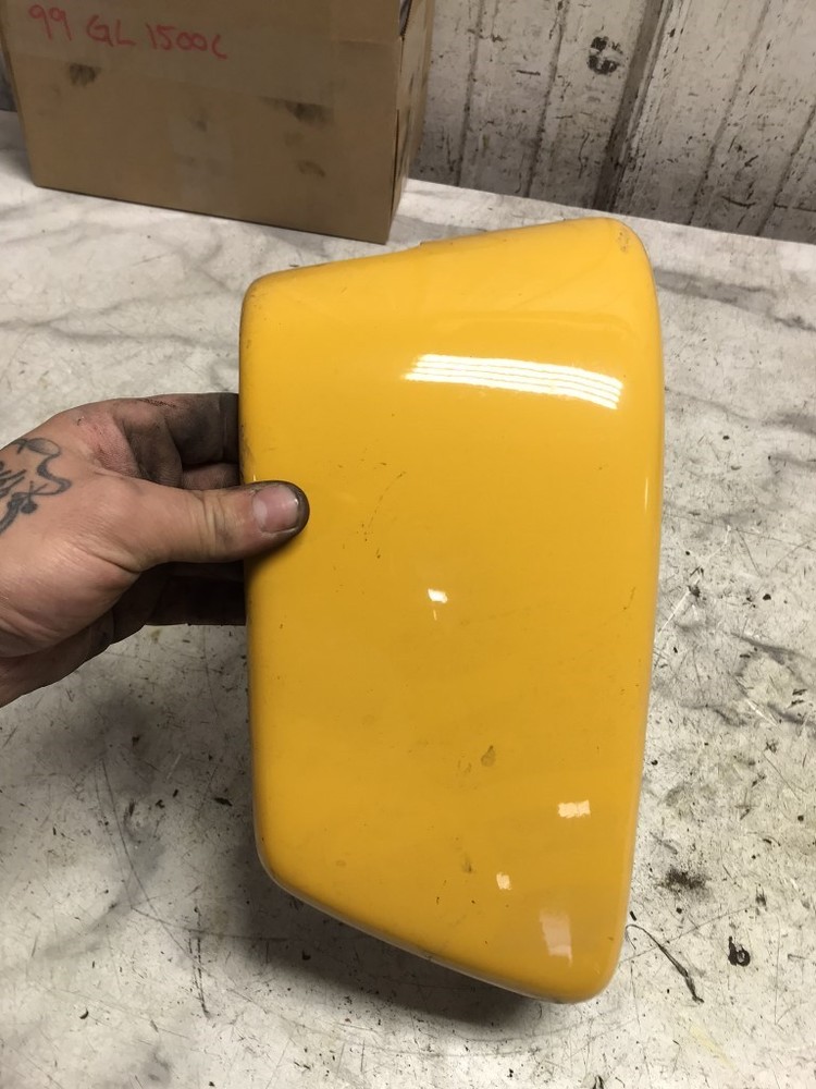 99 Honda GL1500 GL 1500 C Valkyrie Left Side Cover Fender Panel