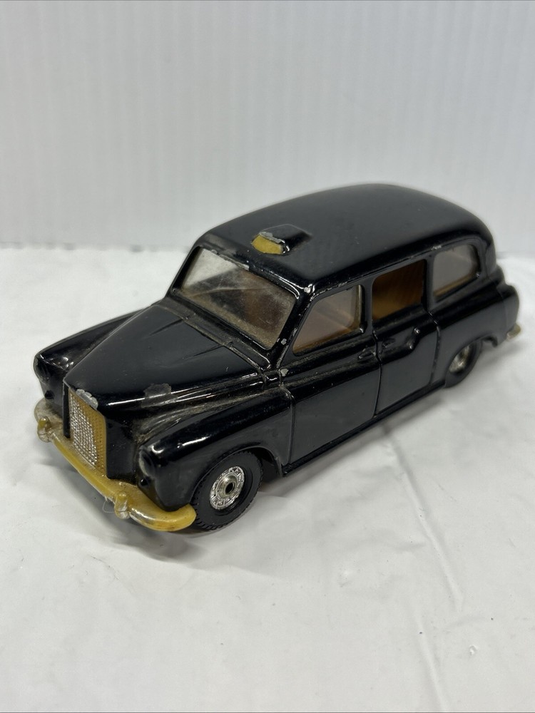 Vintage Corgi Toys London Taxi Cab Black Made in Great Britain Diecast Car