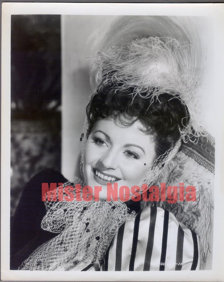 Vintage Photo 1953 Margaret Lockwood wearing feathered hat Laughing Anne