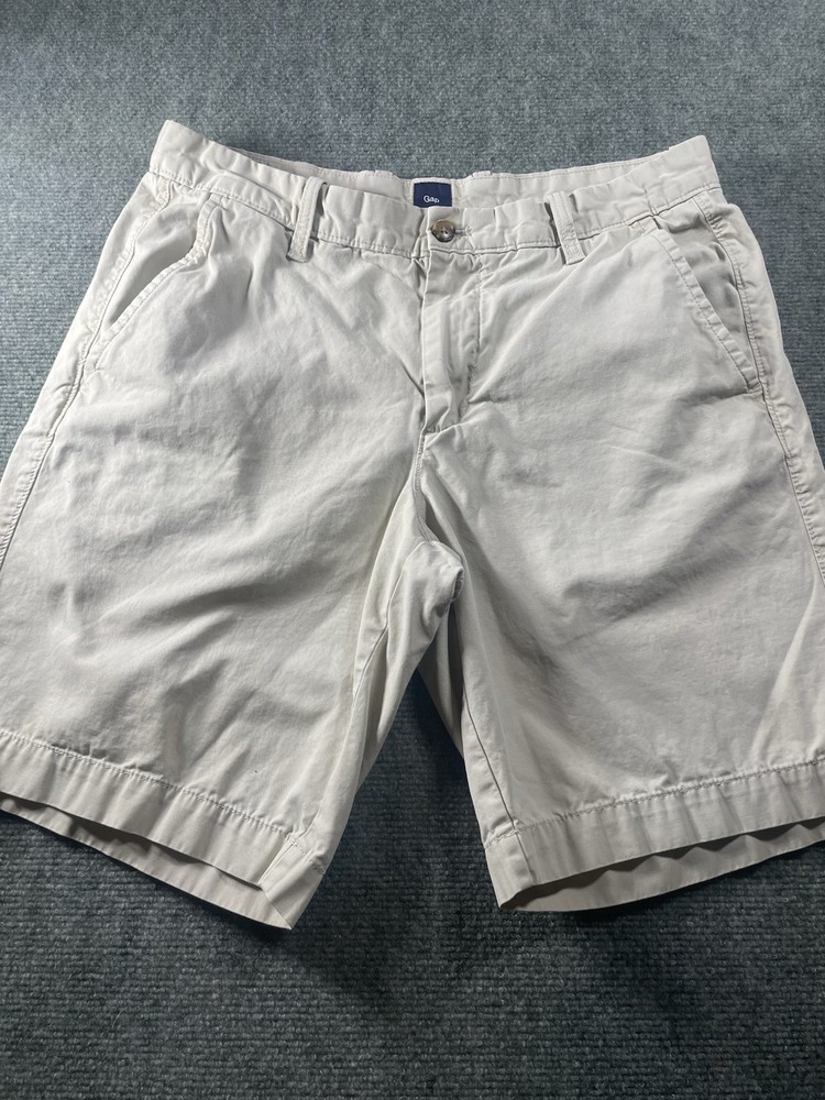 Men’s Gap Shorts 34