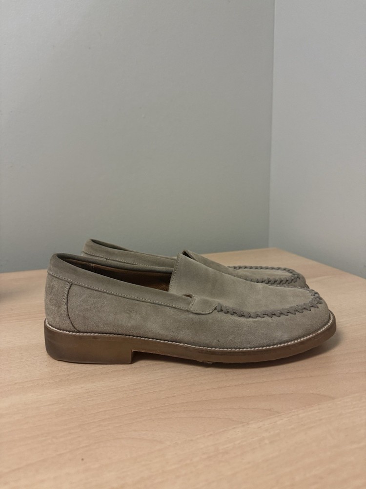 Tommy Bahama Suede Loafer - Size 8