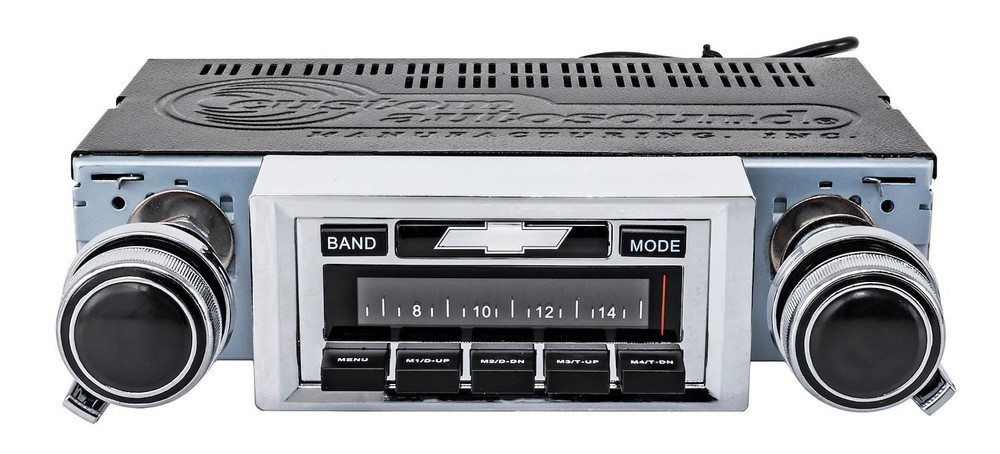 JEGS 630 Series Retro Radio for 1973-1988 Chevy C K Trucks & Blazer