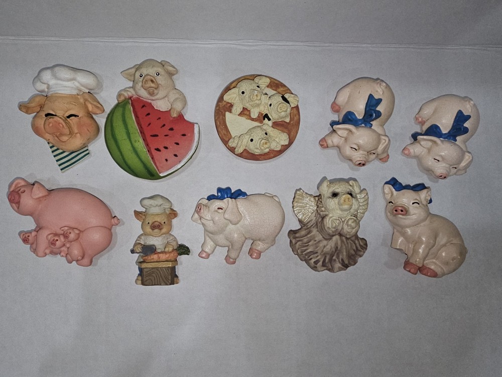 Lot Of 10 Vintage PIG Piggy Magnets Blue Bow Angel Chef Mom Babies READ
