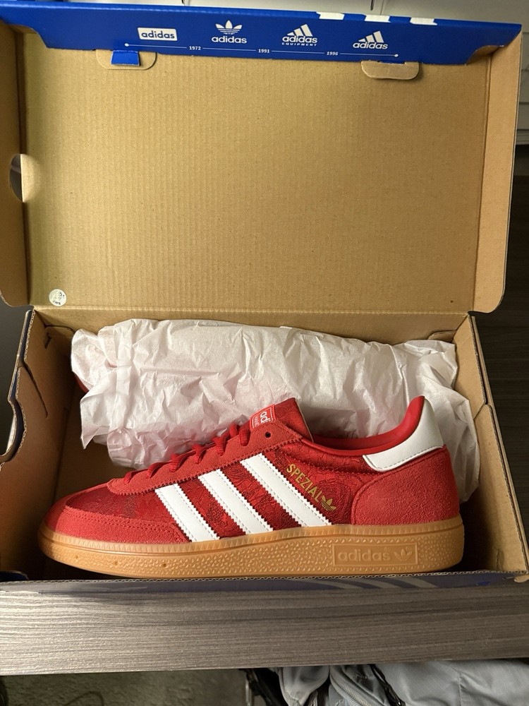adidas spezial handball US Men 9/ US Women’s 10