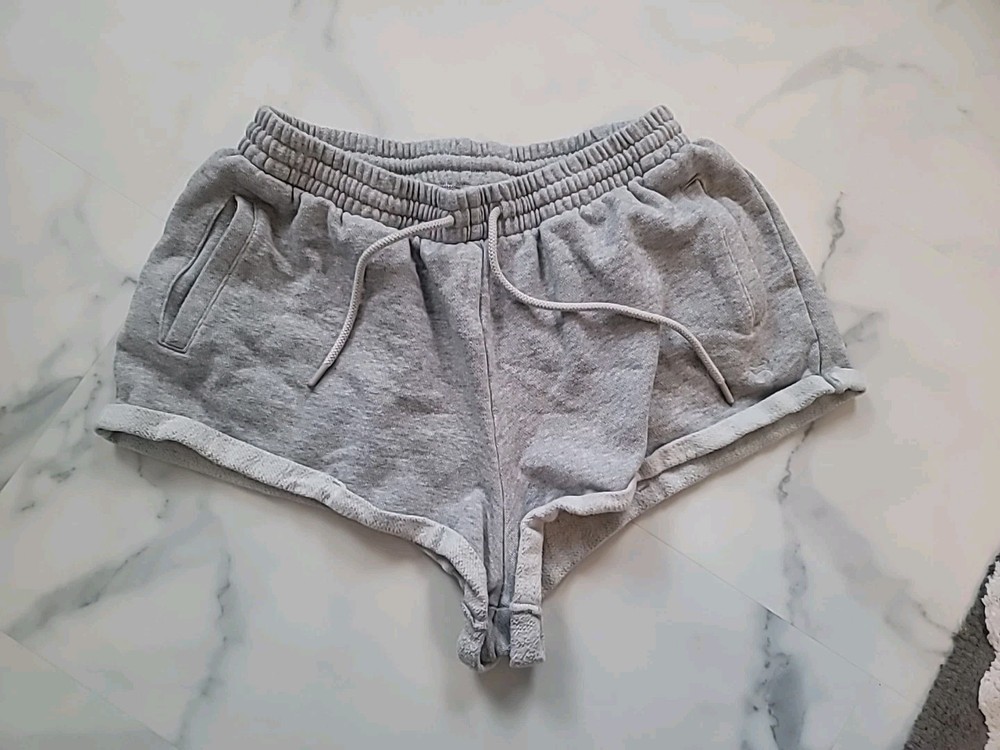 Women's Victoria Secret Shorts Medium Gray PINK Pockets  Sweatshorts