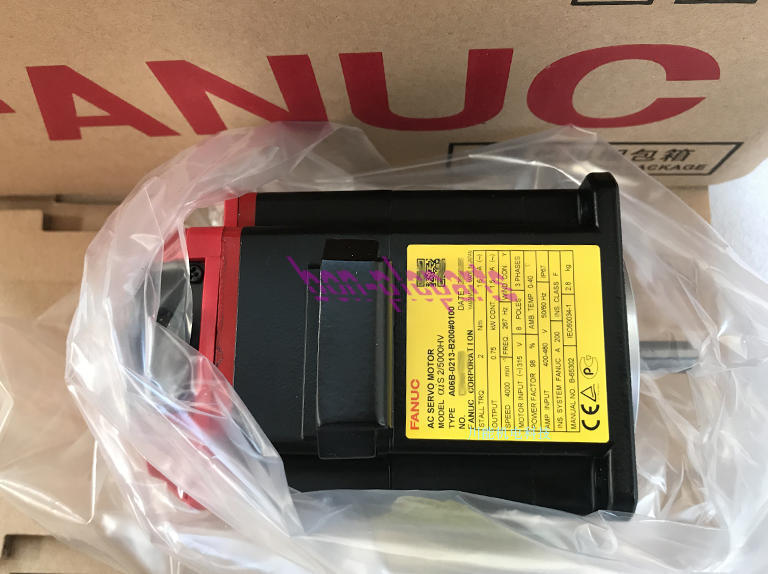 FANUC A06B-0213-B200 #0100 2/5000HV AC Servo Motor A06B-0213-B200#0100 NEW