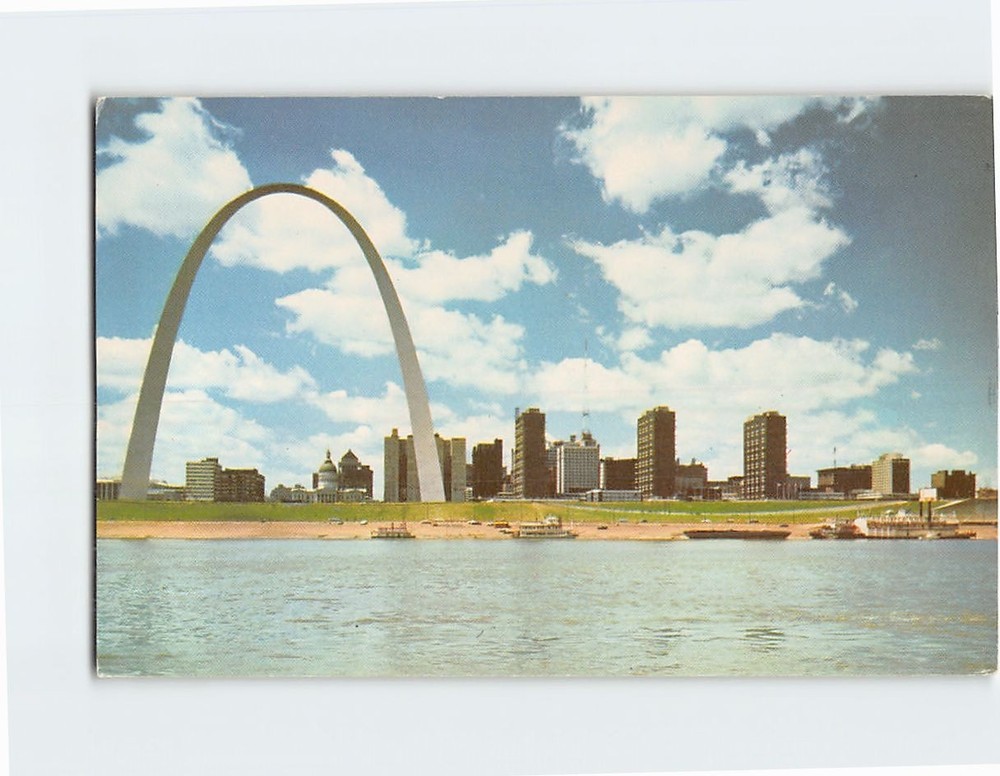 Postcard Gateway Arch St. Louis Missouri USA