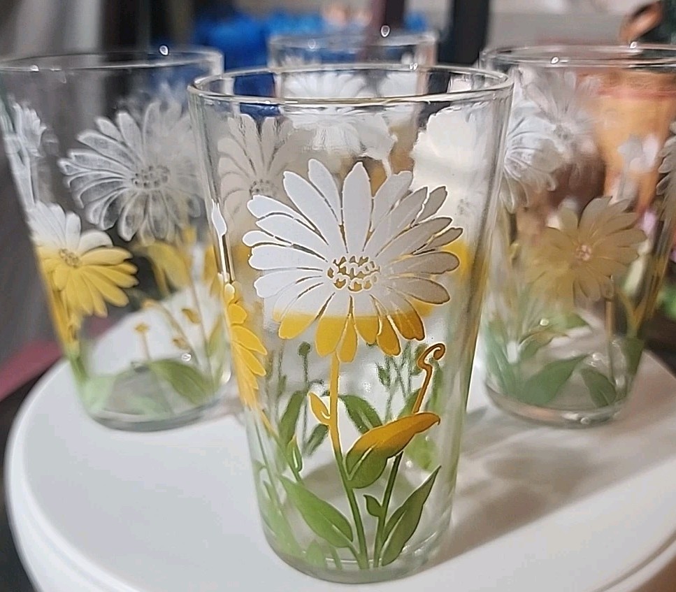 Vintage Libbey 1970'S Daisy Juice Glasses Set Of 4-5