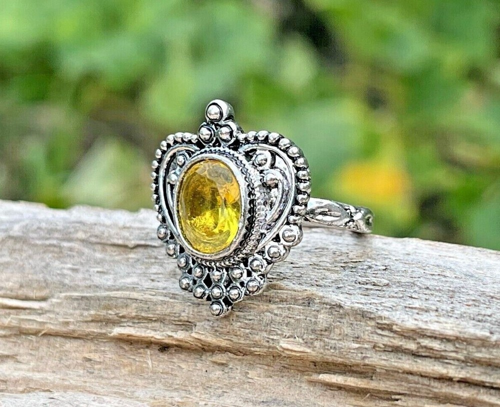 Citrine Yellow Resin Gemstone Steel Alloy Silver Spade Ring Size 7.5