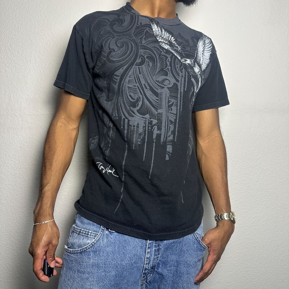 Y2K Tony Hawk Skater T Shirt Men M Black Bird Indie Abstract Rock Graphic 2000s-image
