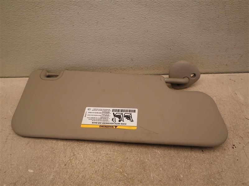 Dodge 1500 Pickup 2009-2012 Left Sun Visor W/o Illumination Crew Cab P08841