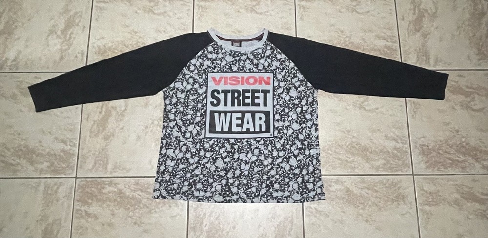 VISION STREET WEAR  Long Sleeve Shirt size L