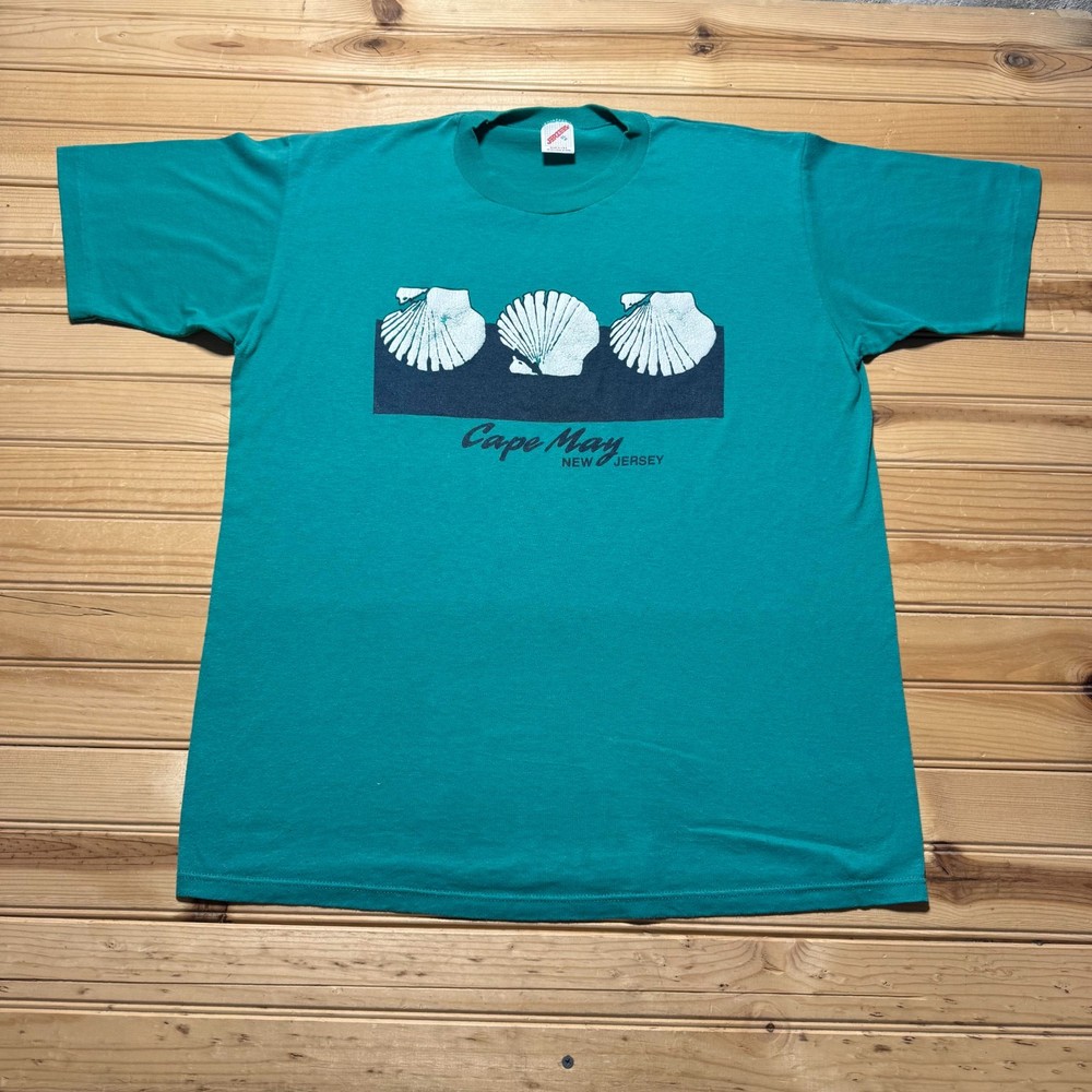 Vintage 90s Cape May New Jersey Seashell Beach Graphic Souvenir T-Shirt USA - XL