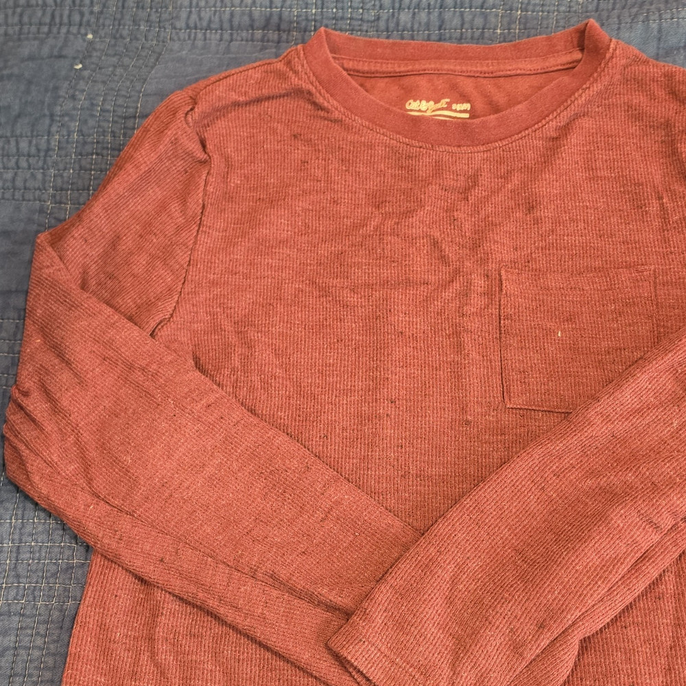 Cat & Jack Boys Plum Red Long Sleeve Casual Top S (6/7) Pocket