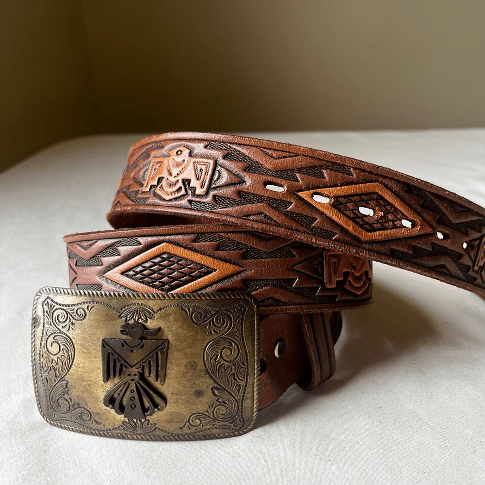 Vintage 70s Hand Painted Tooled Leather With Etched Brass Thunderbird Buckle 36