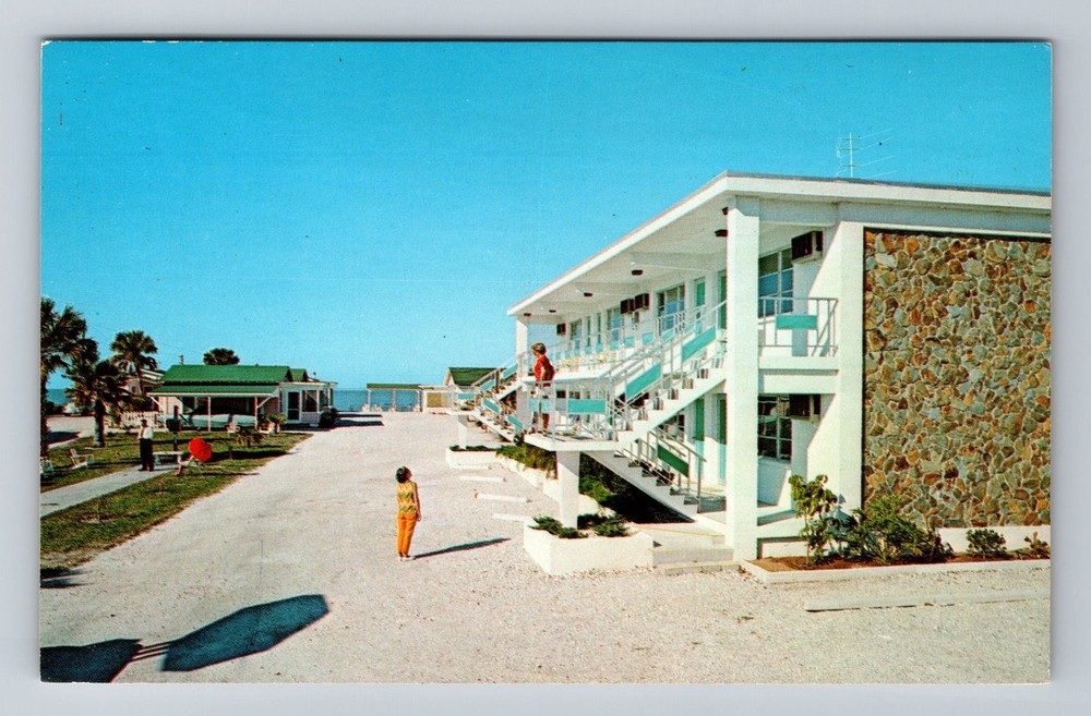 Indian Rocks Beach FL-Florida, Anchor Court, Vintage Postcard Souvenir Standard