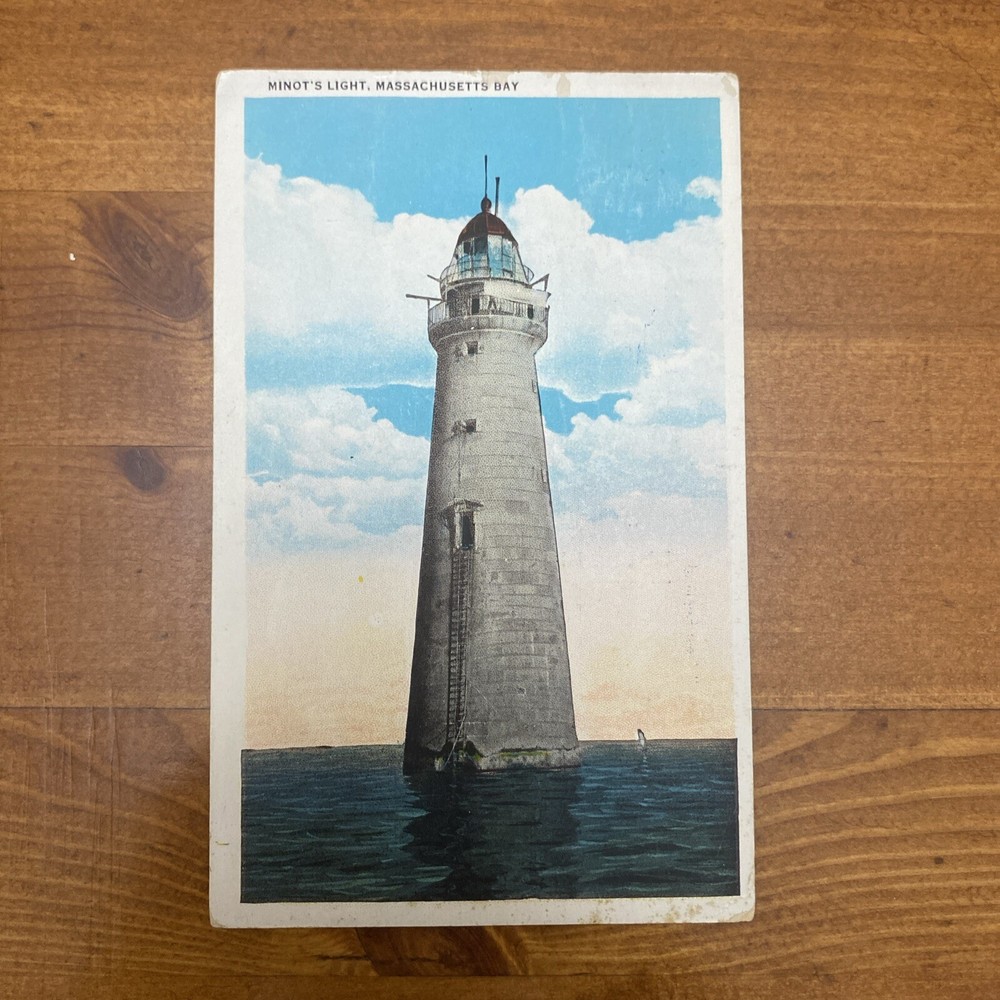 POSTCARD Minot's Light Massachusetts Bay New England Lighthouse