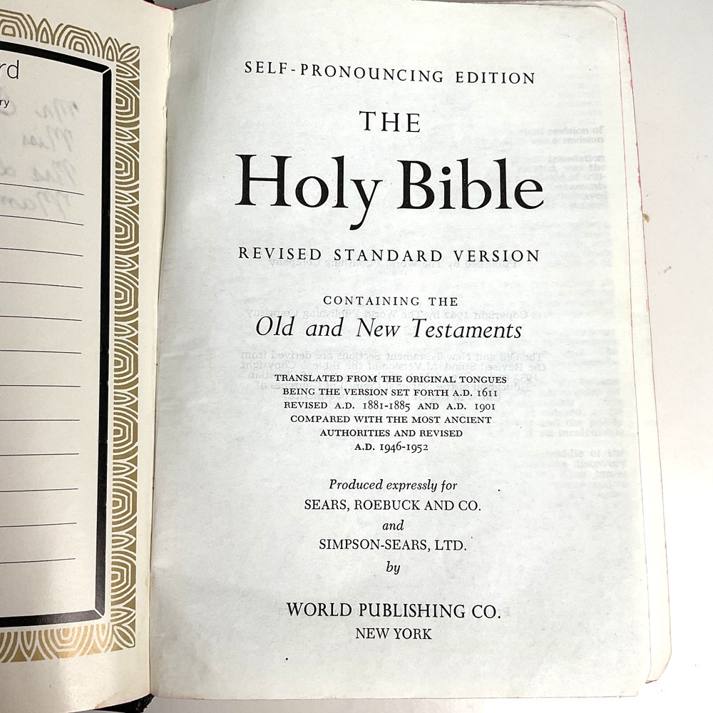 HOLY BIBLE 1962  expressly for SEARS ROEBUCK AND CO & SIMPSON-SEARS VTG