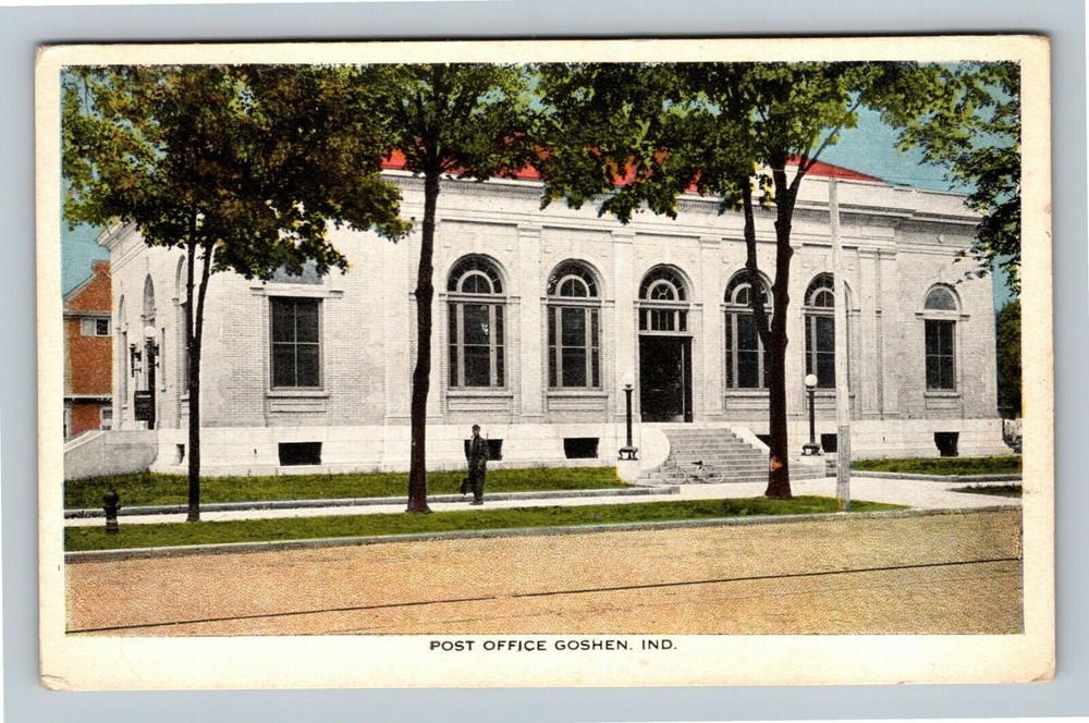Goshen IN-Indiana, Post Office Building, Street View Vintage Souvenir Postcard