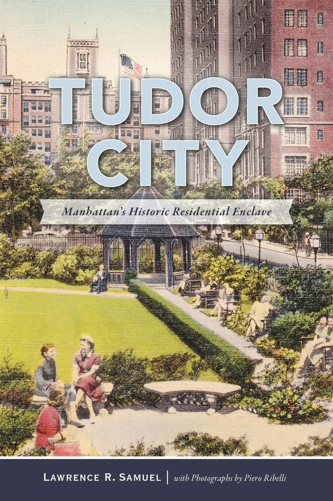 NEW The History Press Tudor City, NY 9781467143929 Brief History Trade Paperback