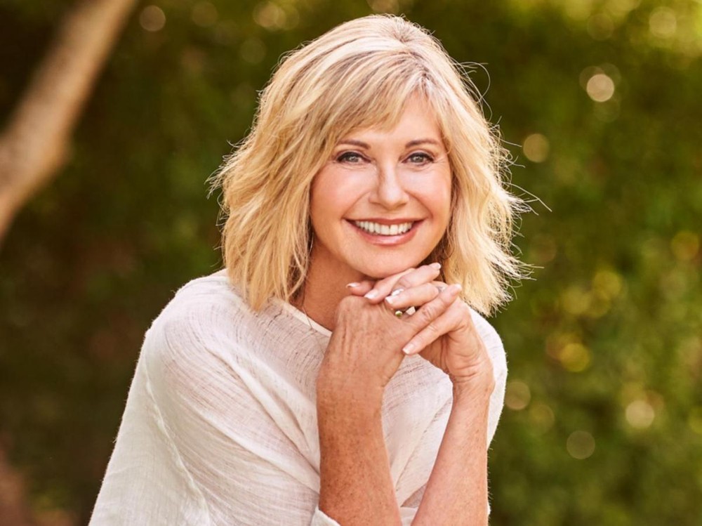 Olivia Newton John Smiling Beautiful Older 8x10 Picture Celebrity Print