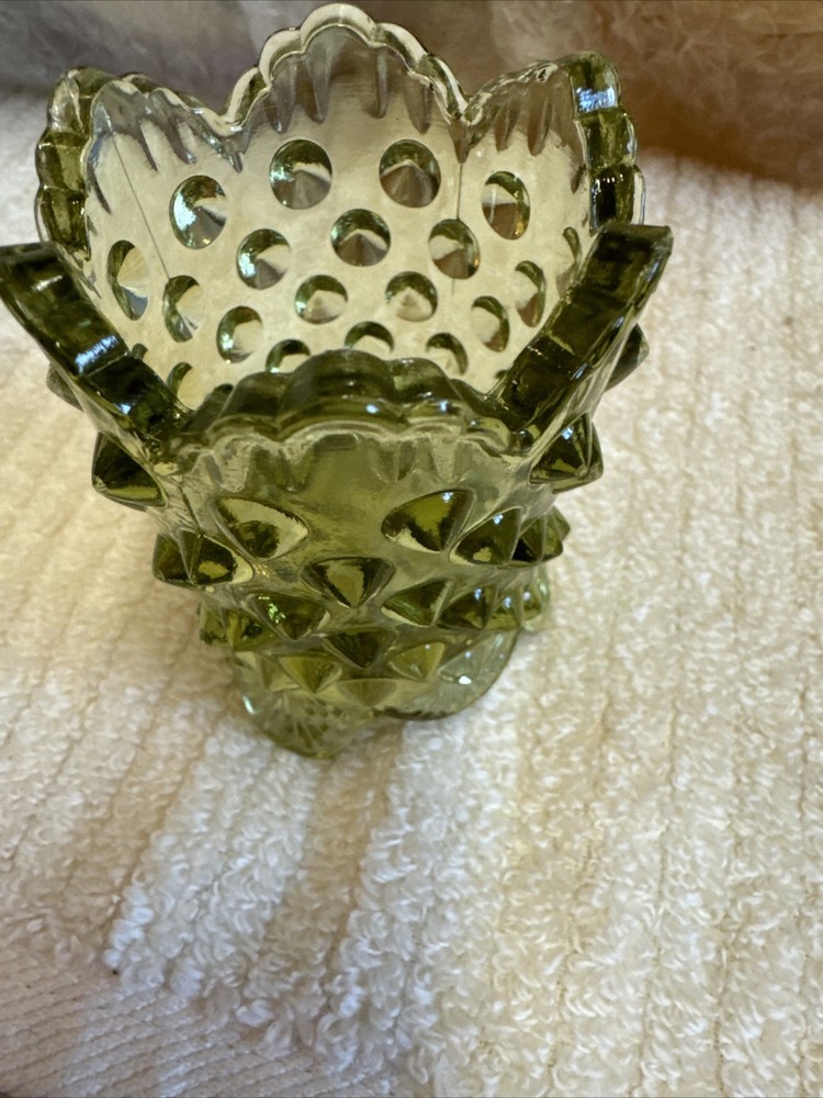Vintage Fenton Colonial Green Hobnail 3 Footed Toothpick Holder
