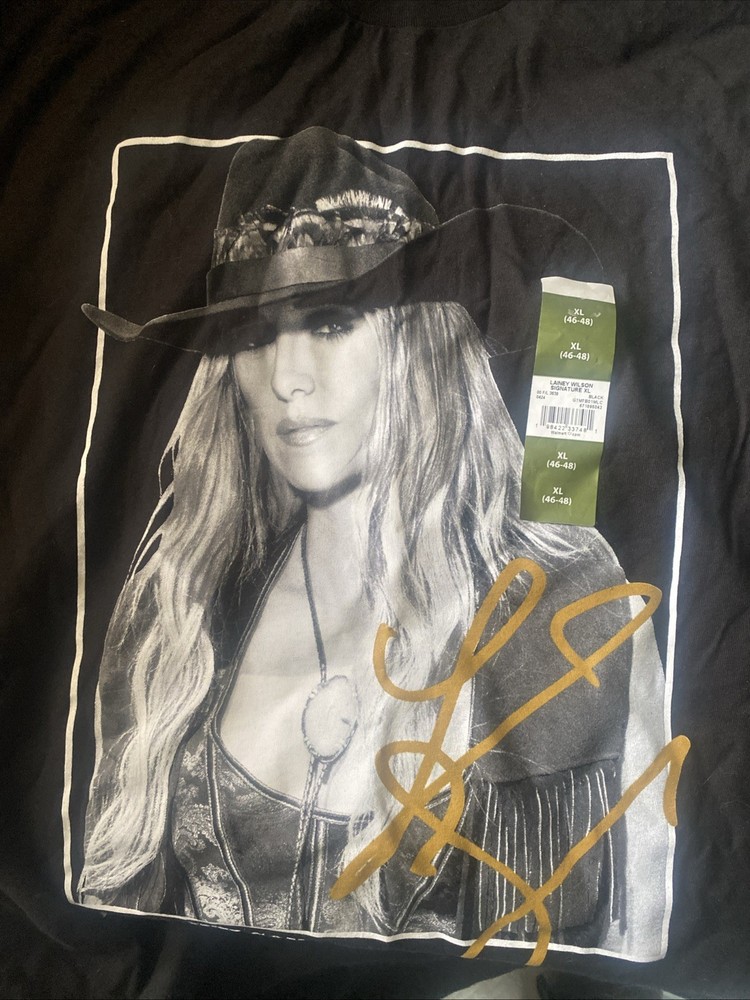 Lainey Wilson Size XL Black T-Shirt NWT FREE SHIPPING USA