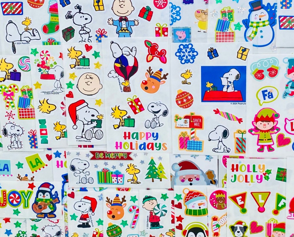 15 Sheets | Christmas Gift Sticker SNOOPY Happy Holidays Stickers PEANUTS Holly