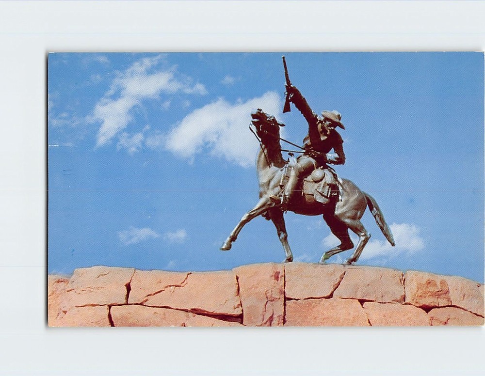 Postcard Buffalo Bill Statue Cody Wyoming USA