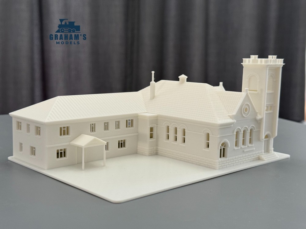 Church - N Scale / 1:160 Gauge - Mostly Assembled