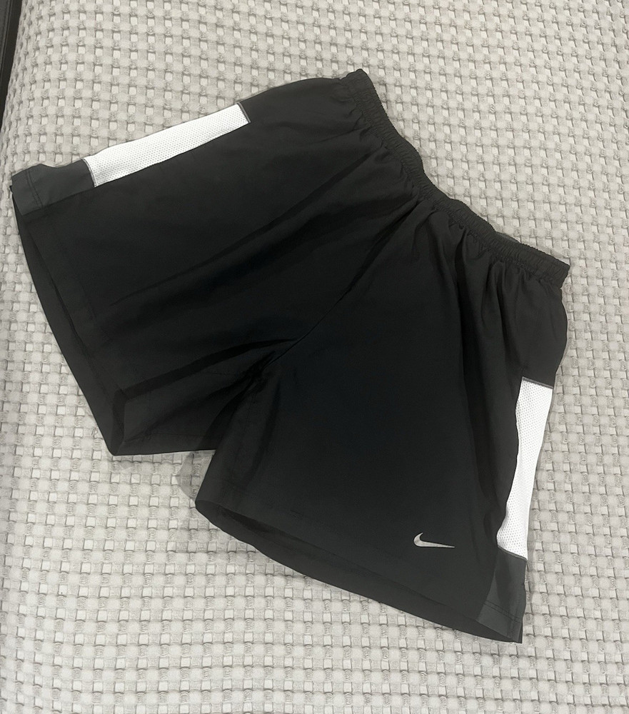Nike Dri-FIT Men’s Black Running Athletic Shorts Size M Drawstring Elastic Logo