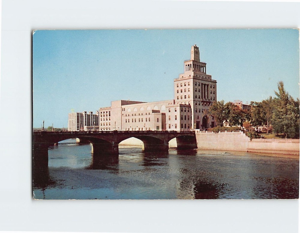 Postcard Memorial Coliseum Cedar Rapids Iowa USA