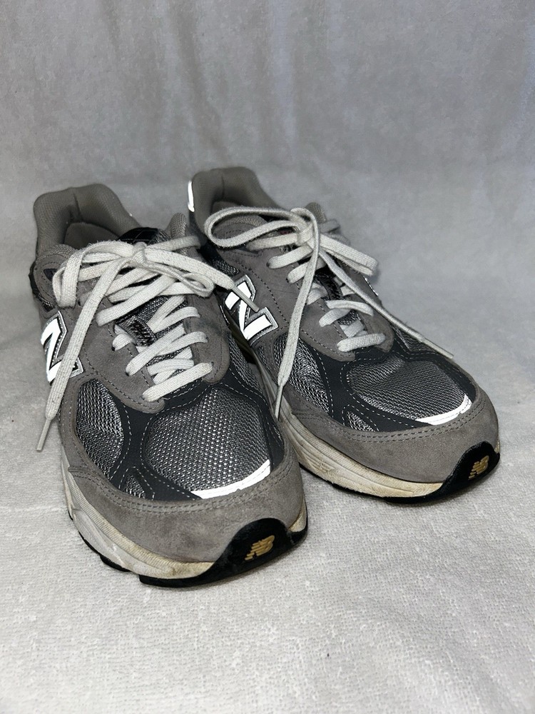 New Balance Men's 990v3 Made In USA Size 8.5