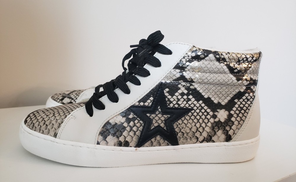 Time And Tru Women's Size 10 Memory Foam Snake Print Sneaker Shoes