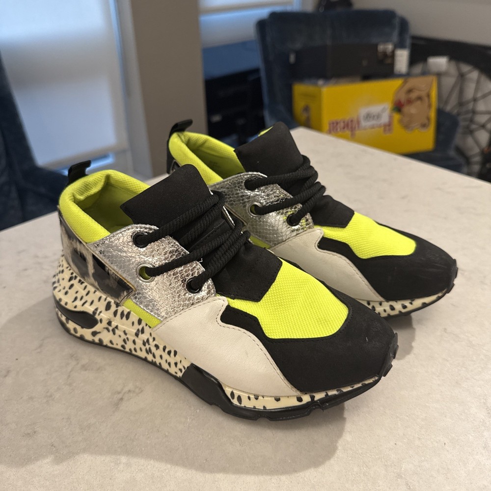 Steve Madden Cliff Platform Heel Sneakers Neon Green Yellow Leopard Womens 7.5