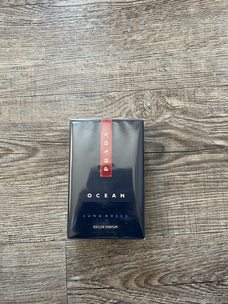 PRADA Luna Rossa Ocean Men`s Eau de Toilette Spray - 3.3 oz