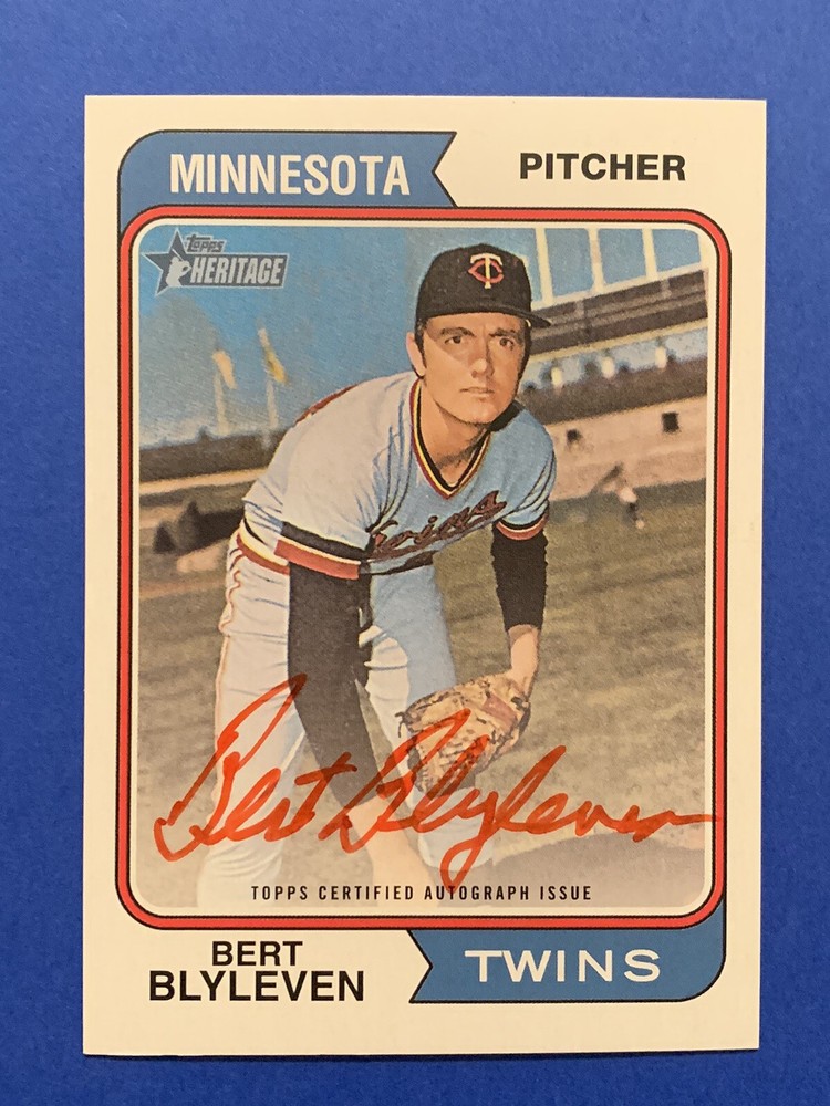BERT BLYLEVEN (*1/1* JERSEY MATCH *28/74*) 2023 Topps Heritage Real One RED AUTO