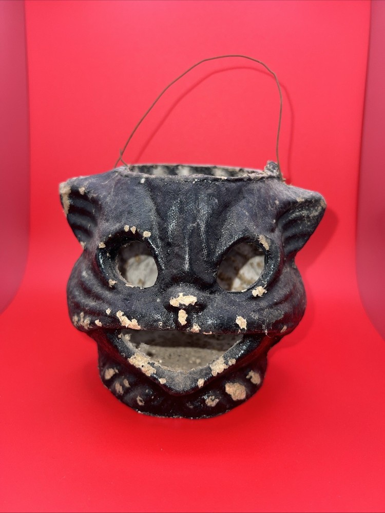 Antique 1920s–30s Paper Mache Black Cat Halloween Lantern w/Candle Base Original