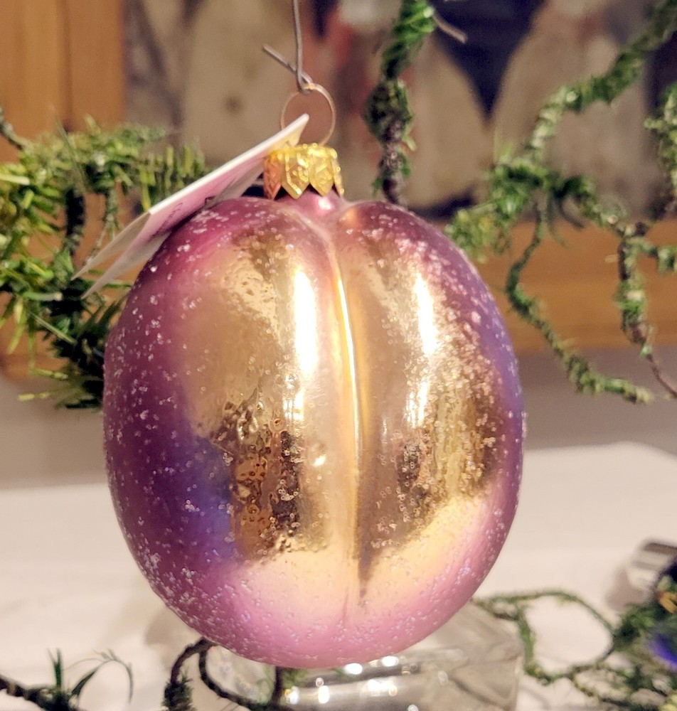 Christopher Radko Plum Christmas Ornament Fruit.  Realistic enough to eat