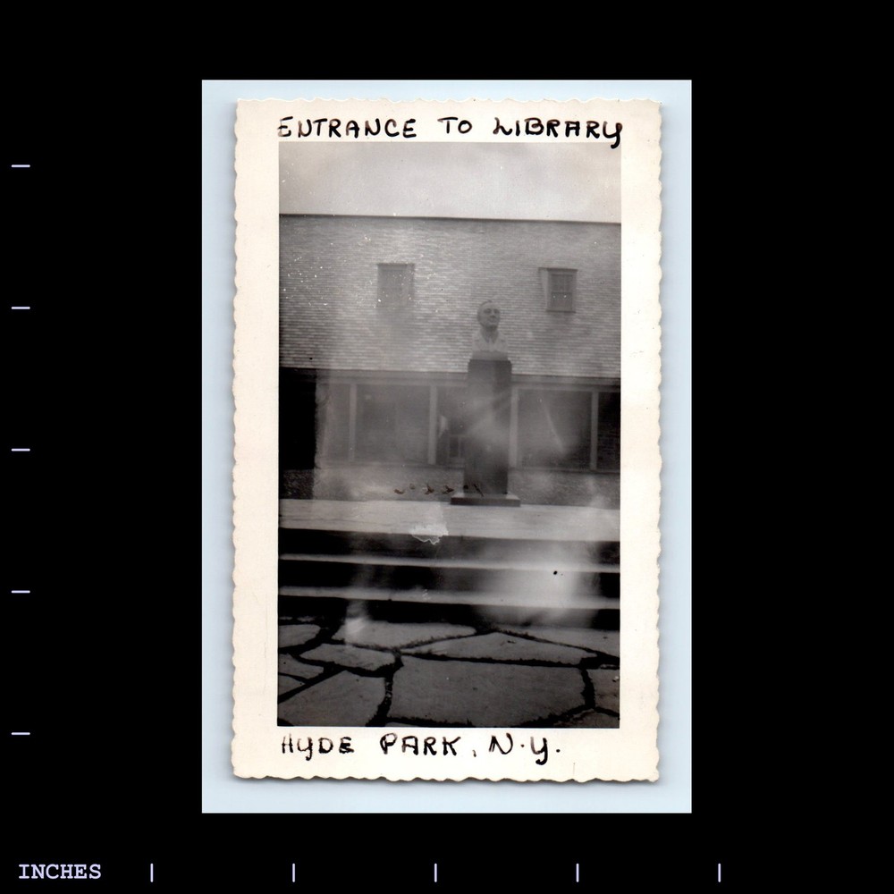 Old Vintage Photo ABSTRACT GHOST LIGHT HYDE PARK NEW YORK LIBRARY 1951