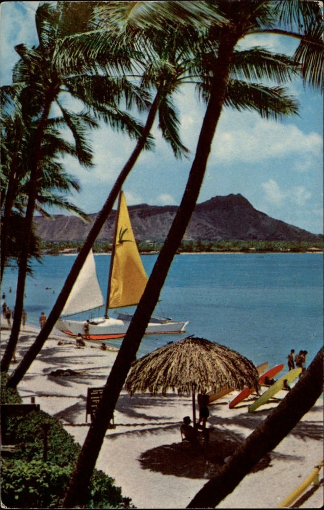 Hawaii Honolulu Waikiki Beach catamaran long surf boards ~ postcard  sku333
