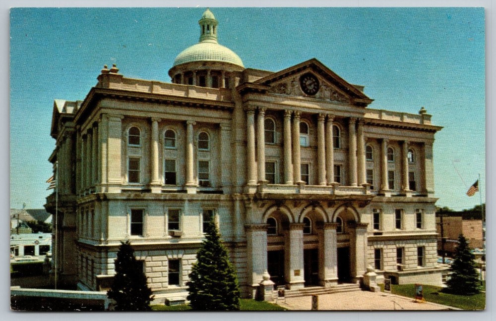 Huntington County Court House Indiana Vintage Linen Postcard