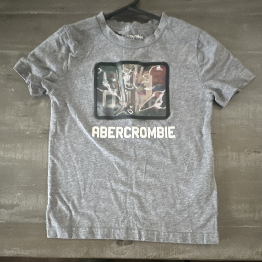 Abercrombie Kids Boys Gray Logo Short Sleeve Crew Neck T-Shirt Size 5/6