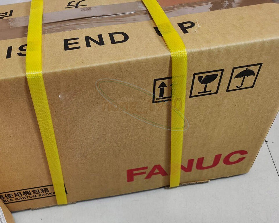 One New Fanuc Servo Motor A06B-0216-B001
