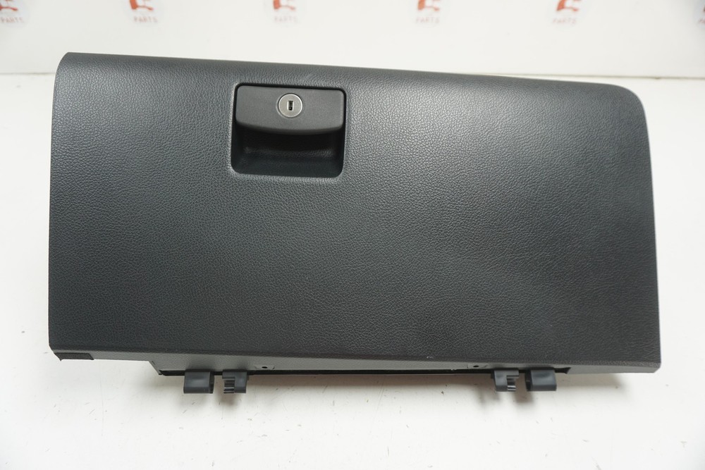 2014-2018 Subaru Forester Dash Glove Box Glovebox Storage Compartment Used Black