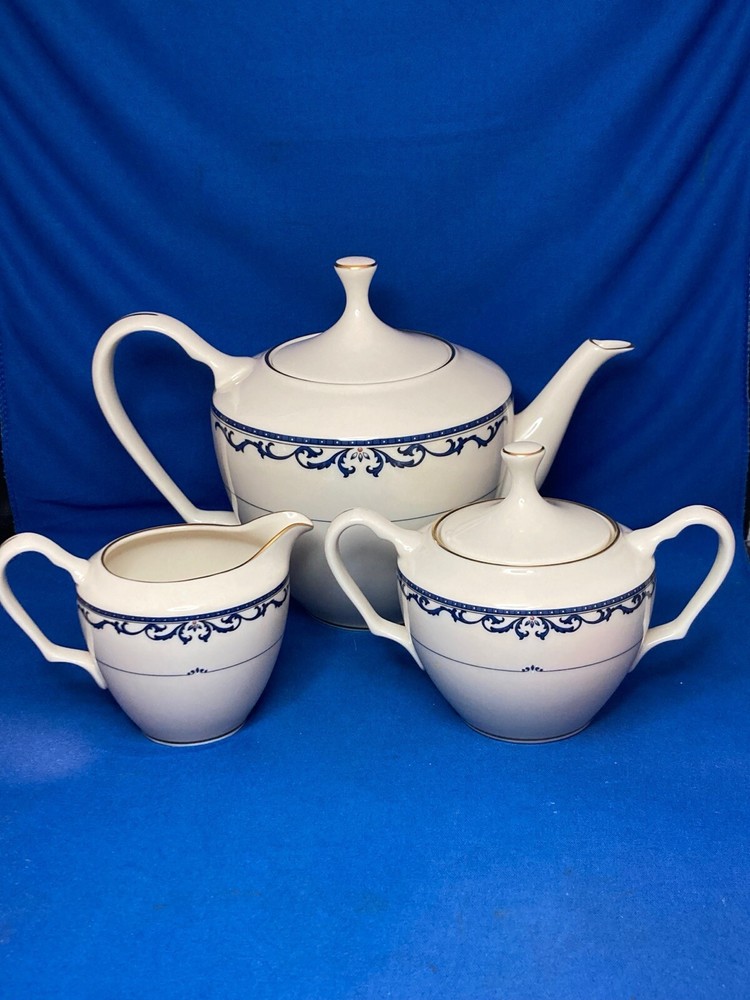 LENOX, LIBERTY - LIDDED TEA POT, LIDDED SUGAR BOWL, CREAMER EXCELLENT CONDITION!