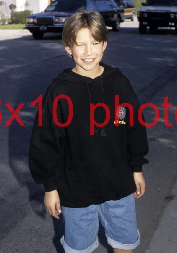 HOME IMPROVEMENT #516,JONATHAN TAYLOR THOMAS,8X10 PHOTO