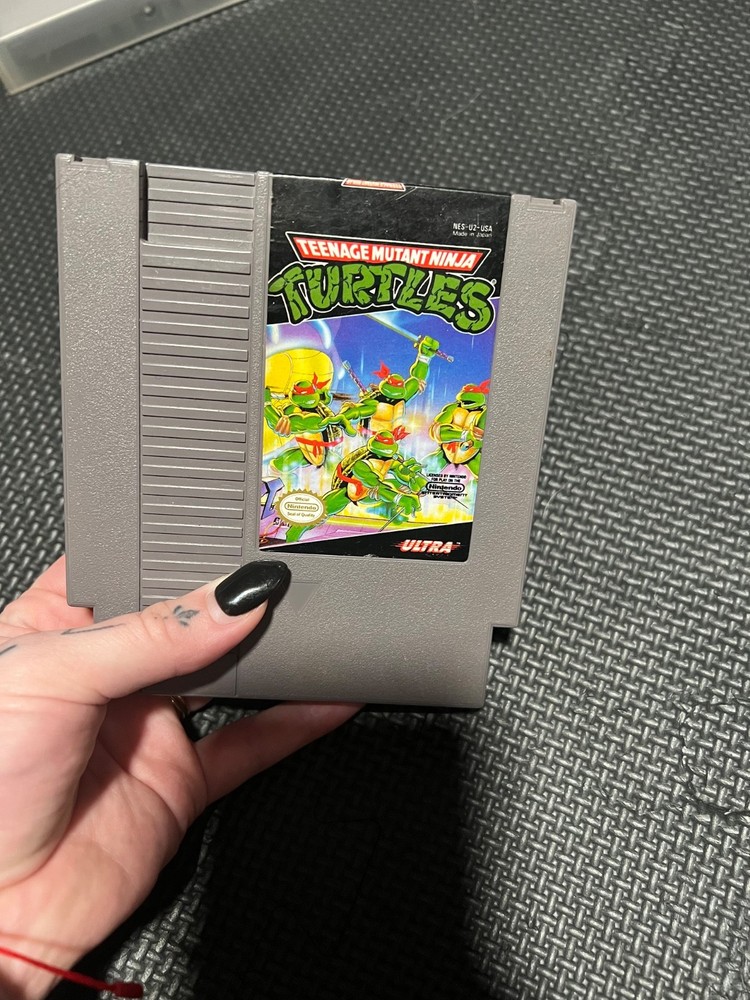 Teenage Mutant Ninja Turtles (Nintendo Entertainment System, 1989 NES) Game Only